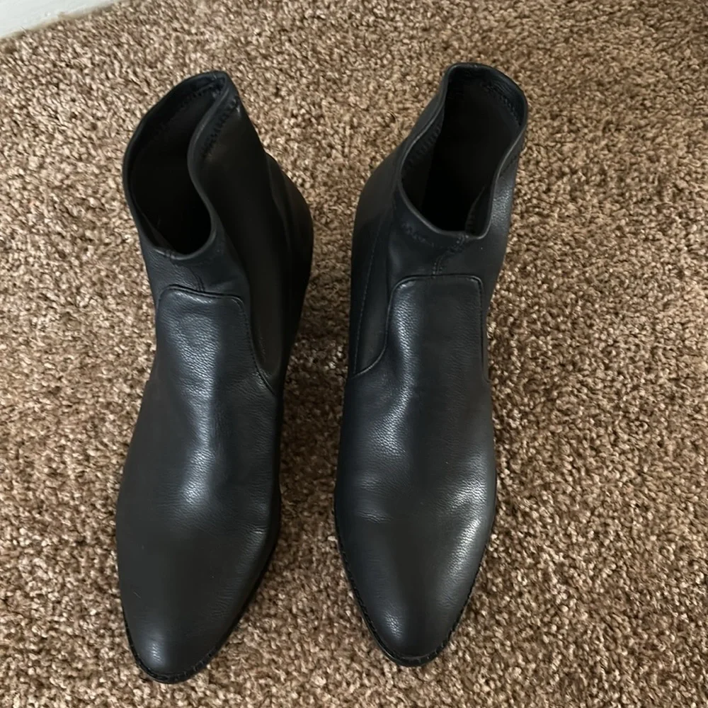Silent D Black Cutout Heel Bootie